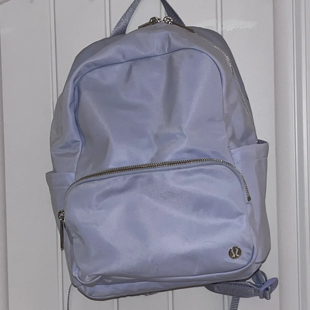 ✨ Lululemon Everywhere backpack Small 11.5 L